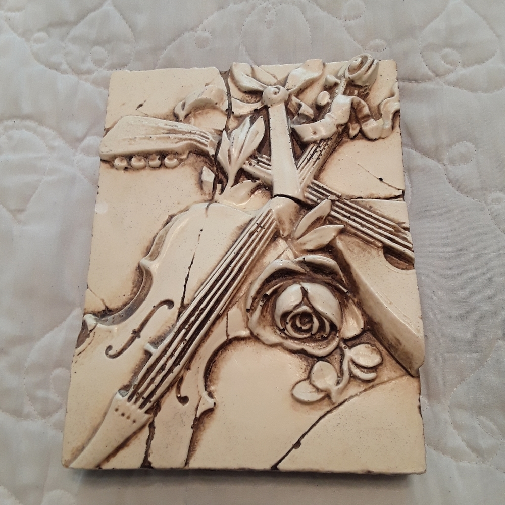 Sid Dickens Retired 1998 Violin Wall Tile